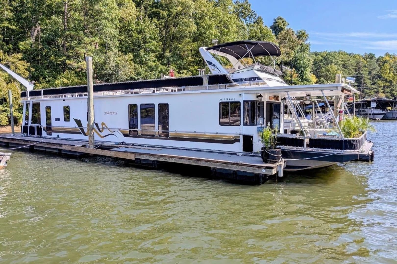 1996 Stardust Cruisers 14.5 x 69
