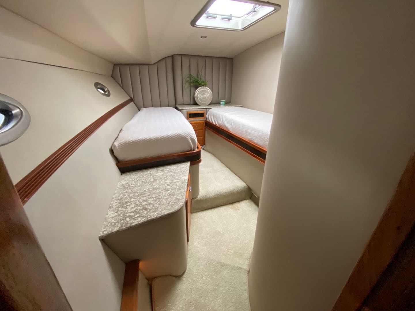 1995 Mares 58 Power Cat
