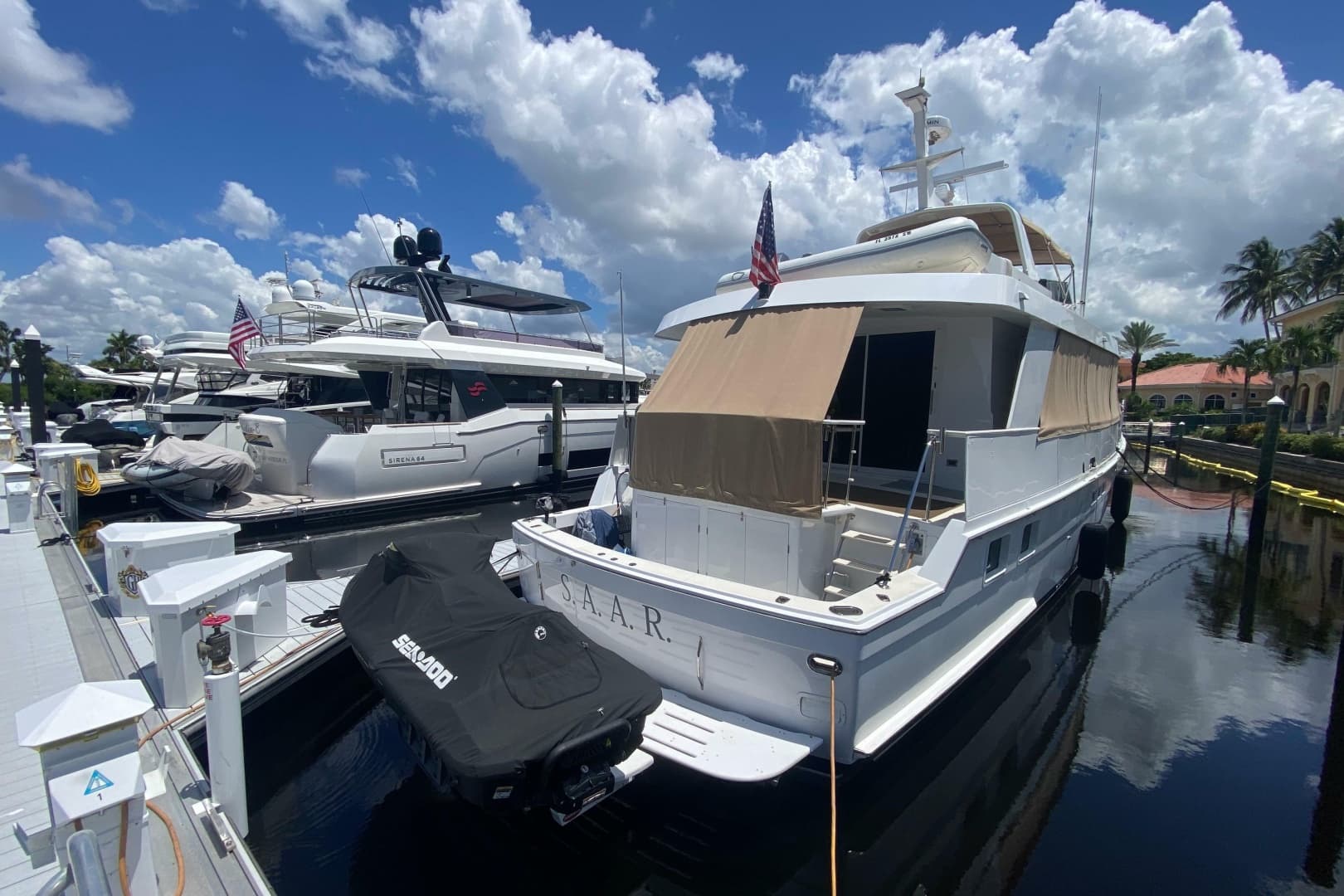 1991 Hatteras 70 Cockpit Motor Yacht