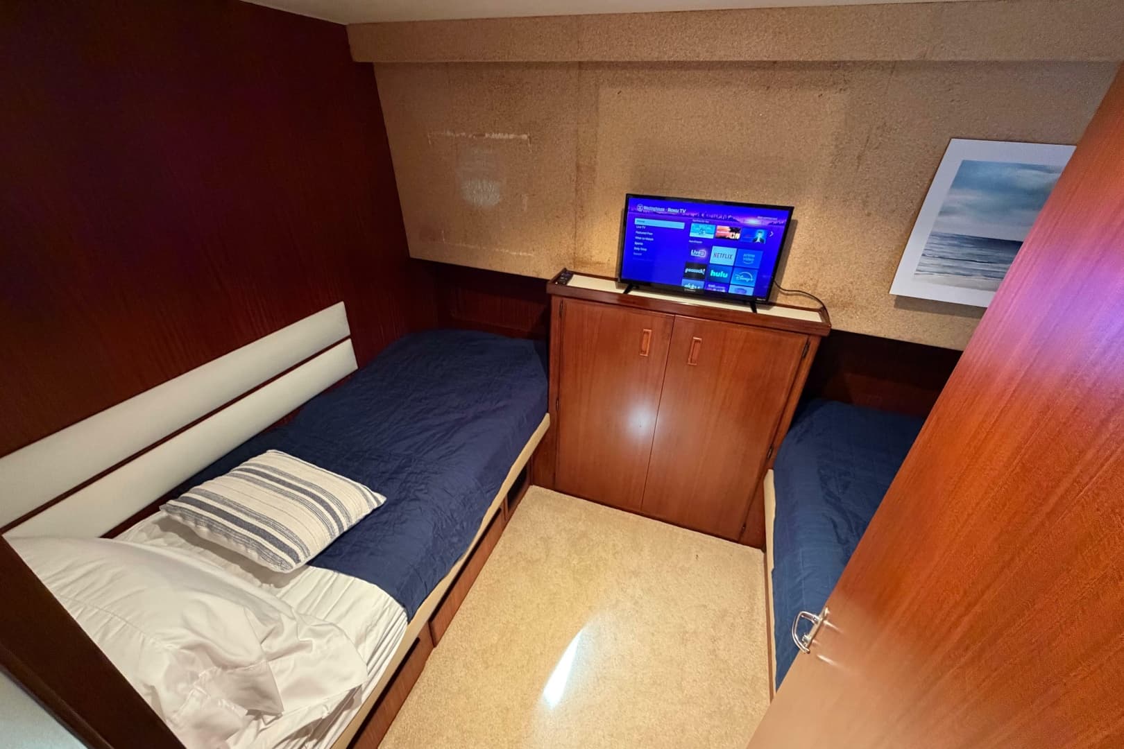 1991 Hatteras 70 Cockpit Motor Yacht