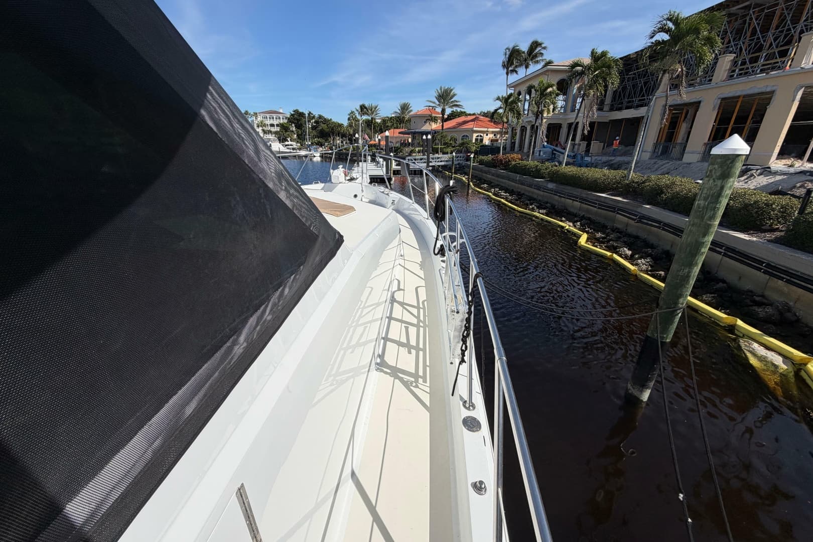 1991 Hatteras 70 Cockpit Motor Yacht