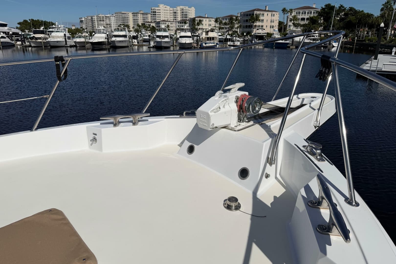 1991 Hatteras 70 Cockpit Motor Yacht