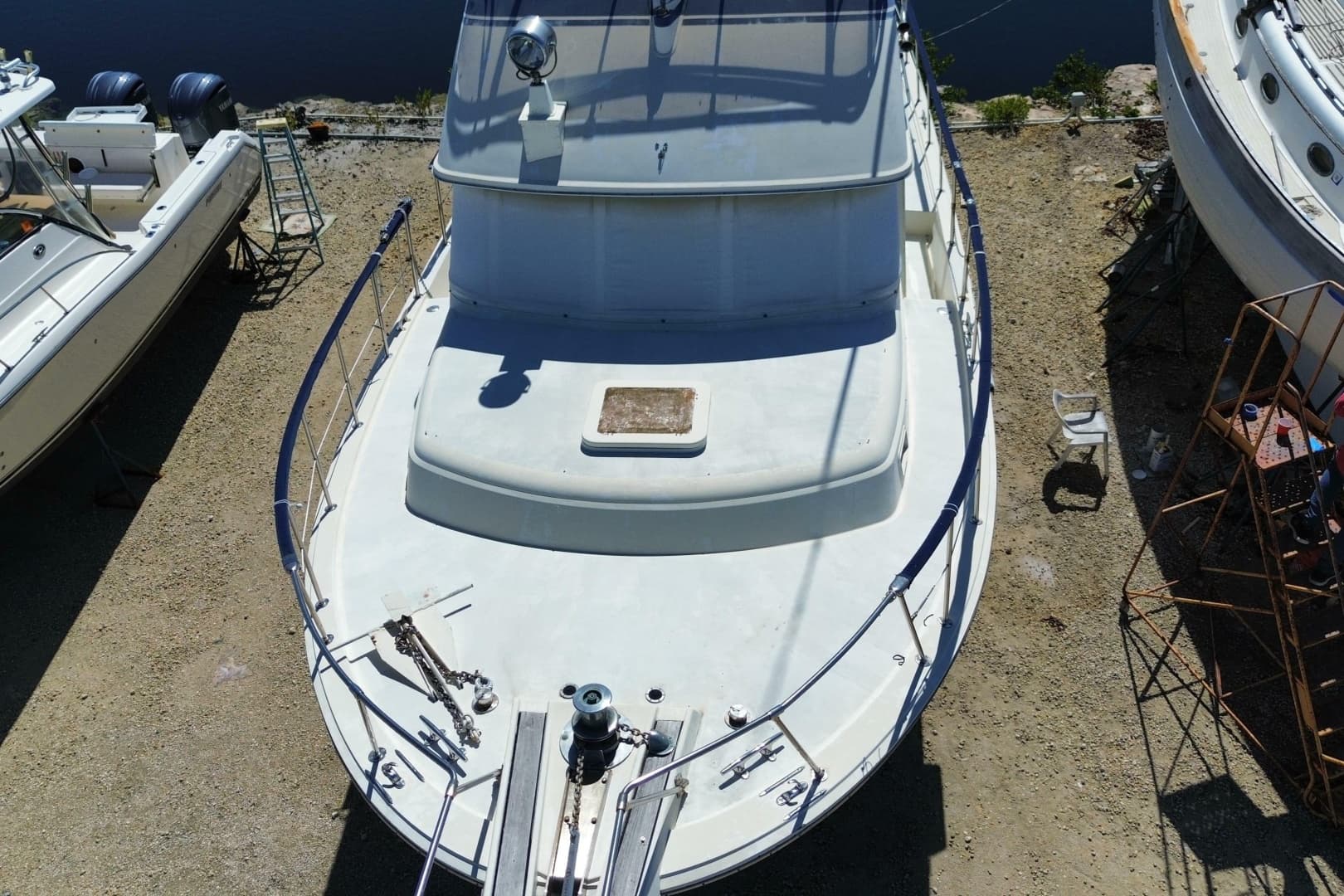 1976 Hatteras 42 Long Range Cruiser