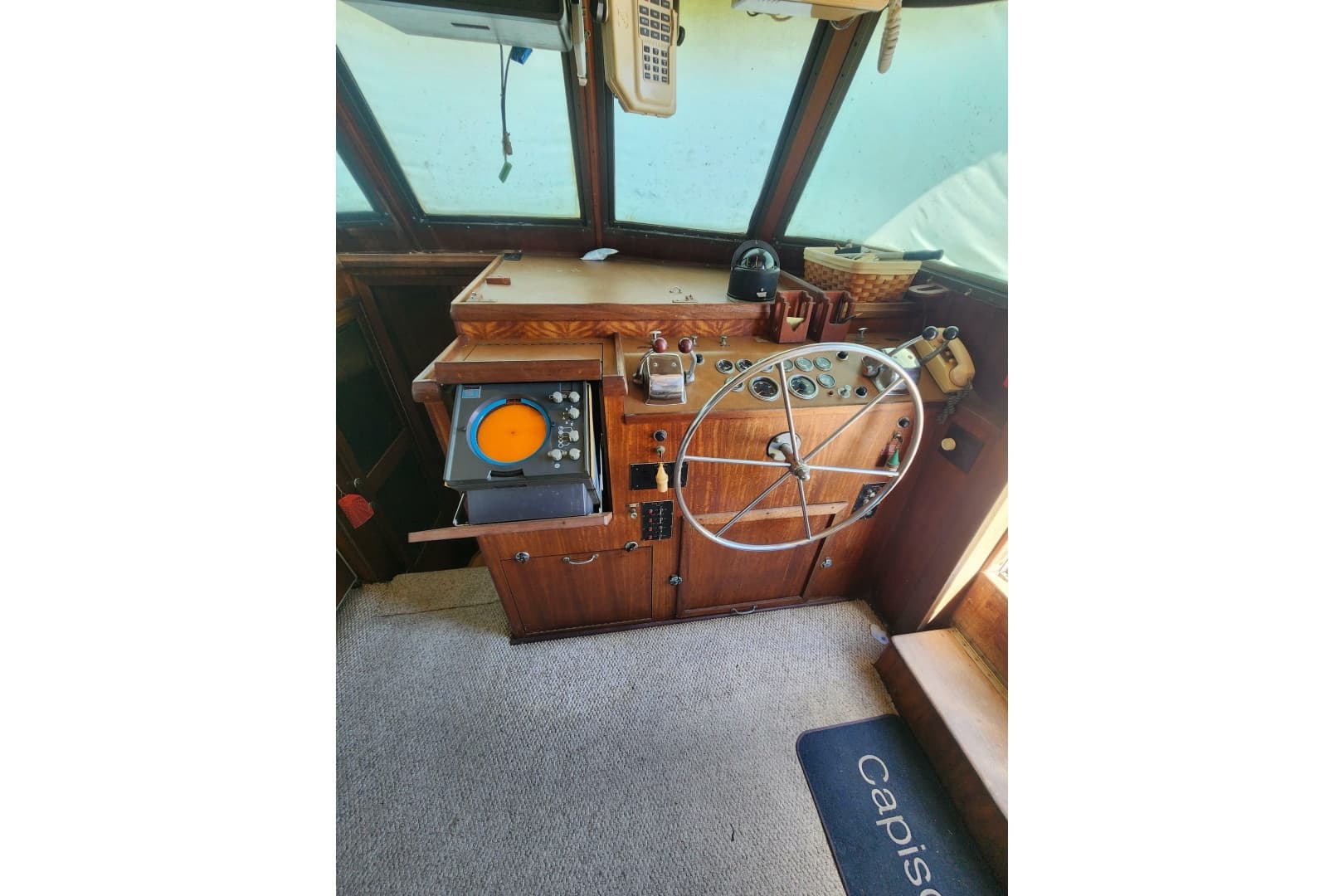 1976 Hatteras 42 Long Range Cruiser