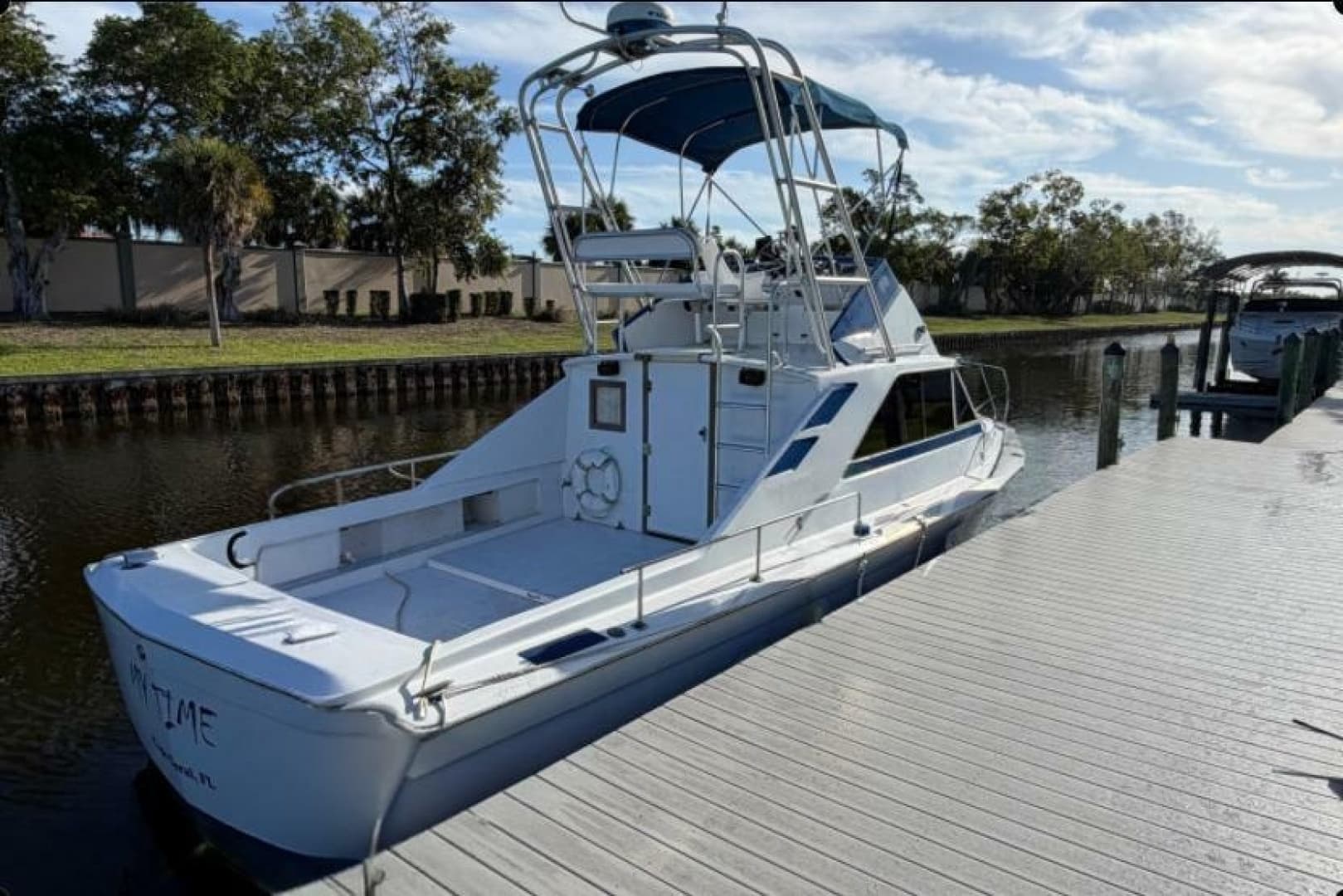 1973 Chris-Craft 31 Commander