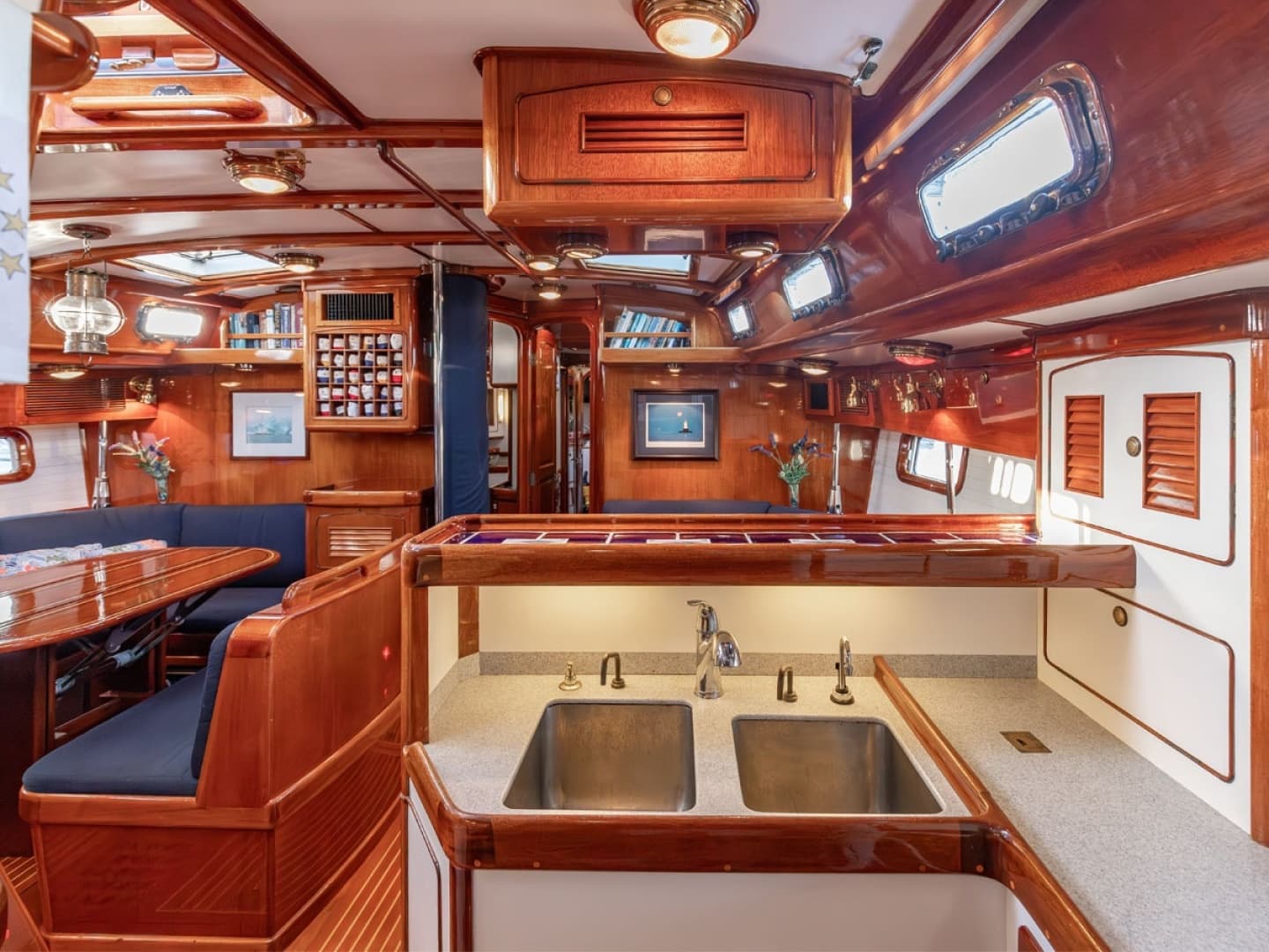 Galley Fwd