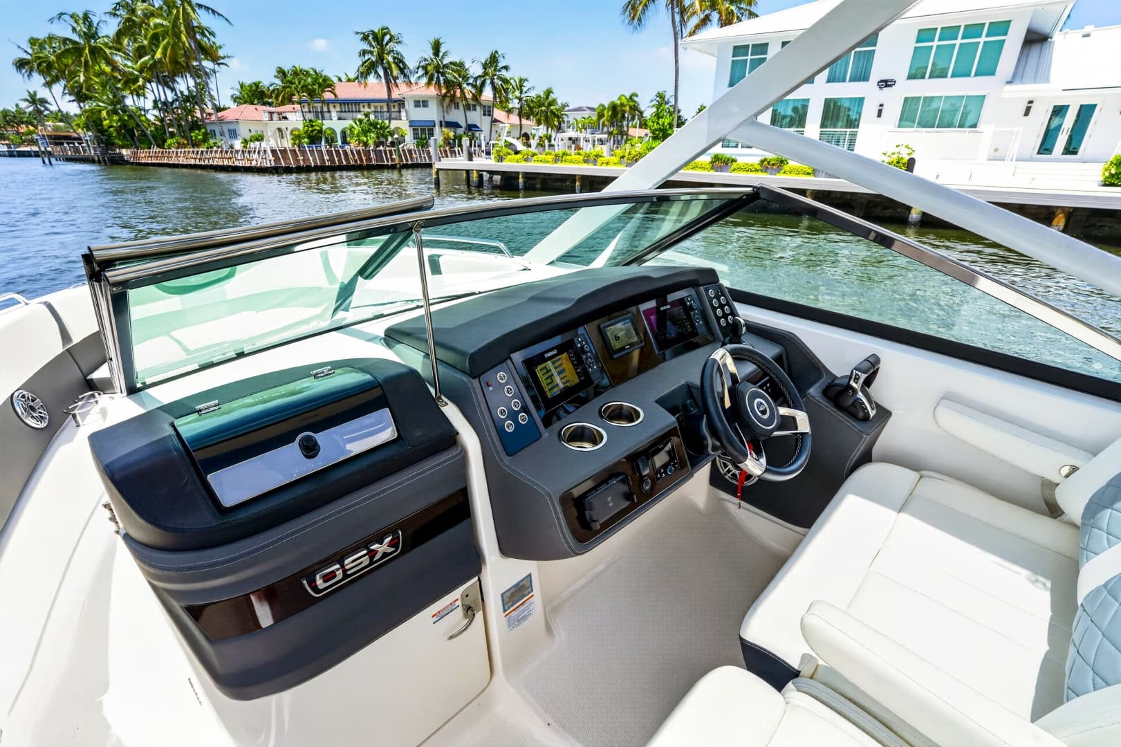 2023 Chaparral 280 OSX