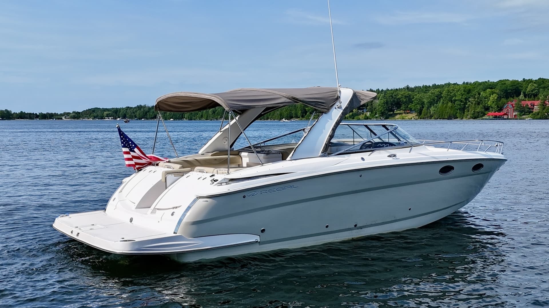 2012 Regal 3550 Cuddy