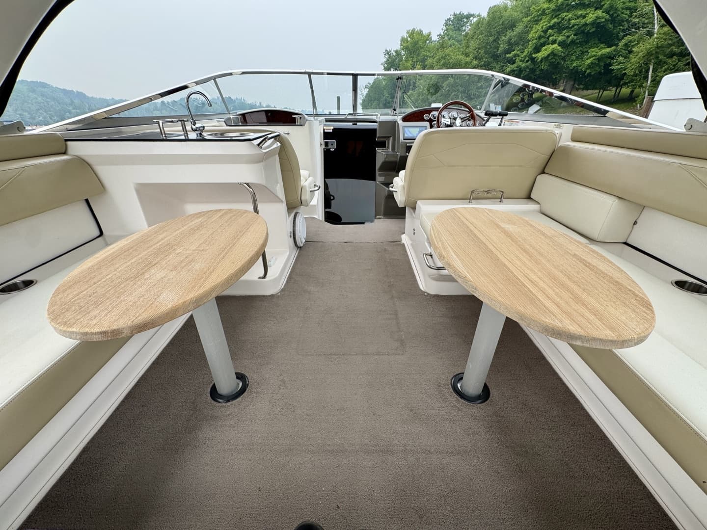 2012 Regal 3550 Cuddy