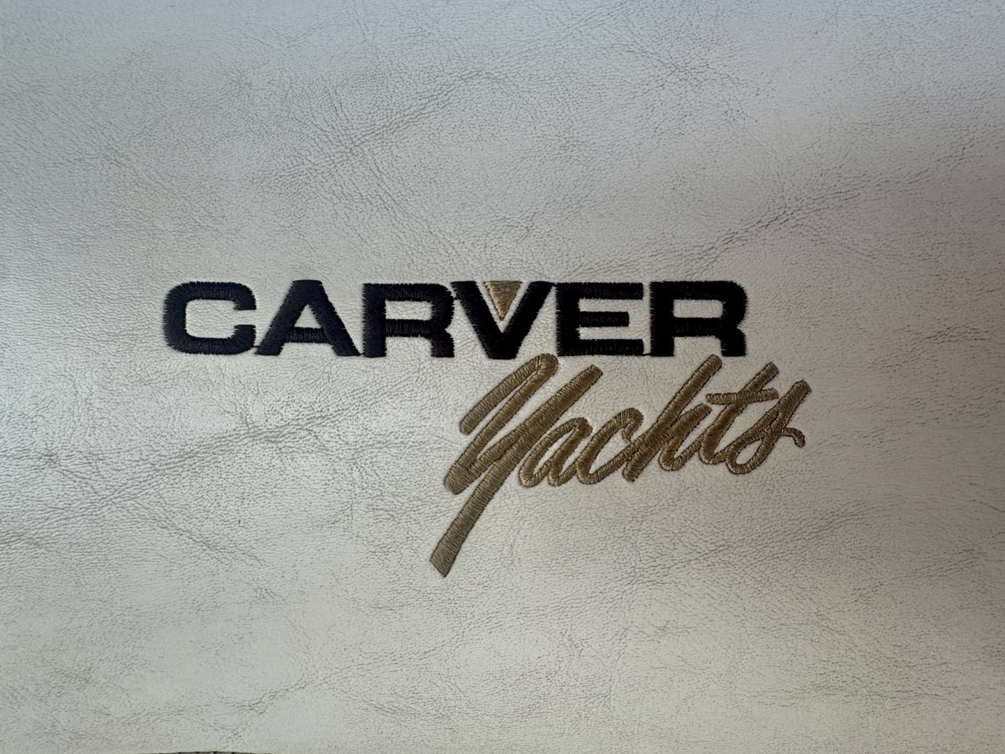 1997 Carver 445 Aft Cabin
