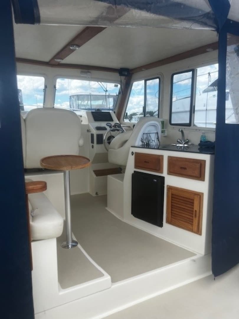 Settee& Galley