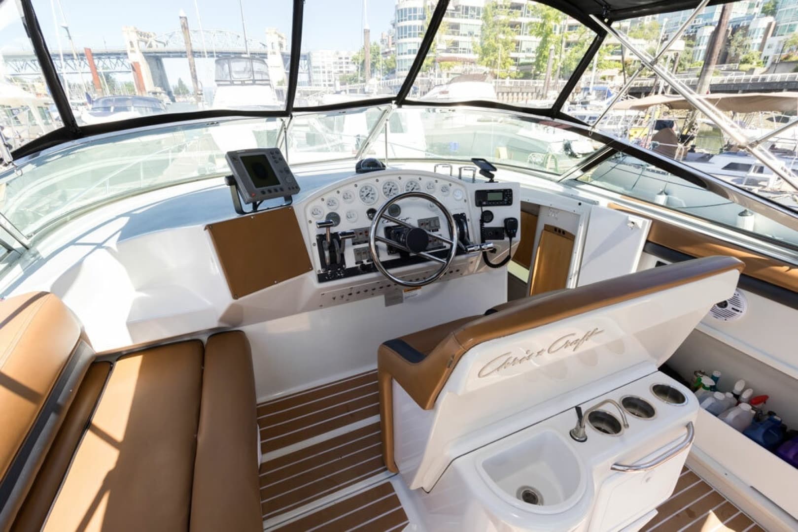 1993 Chris-Craft 380 Continental