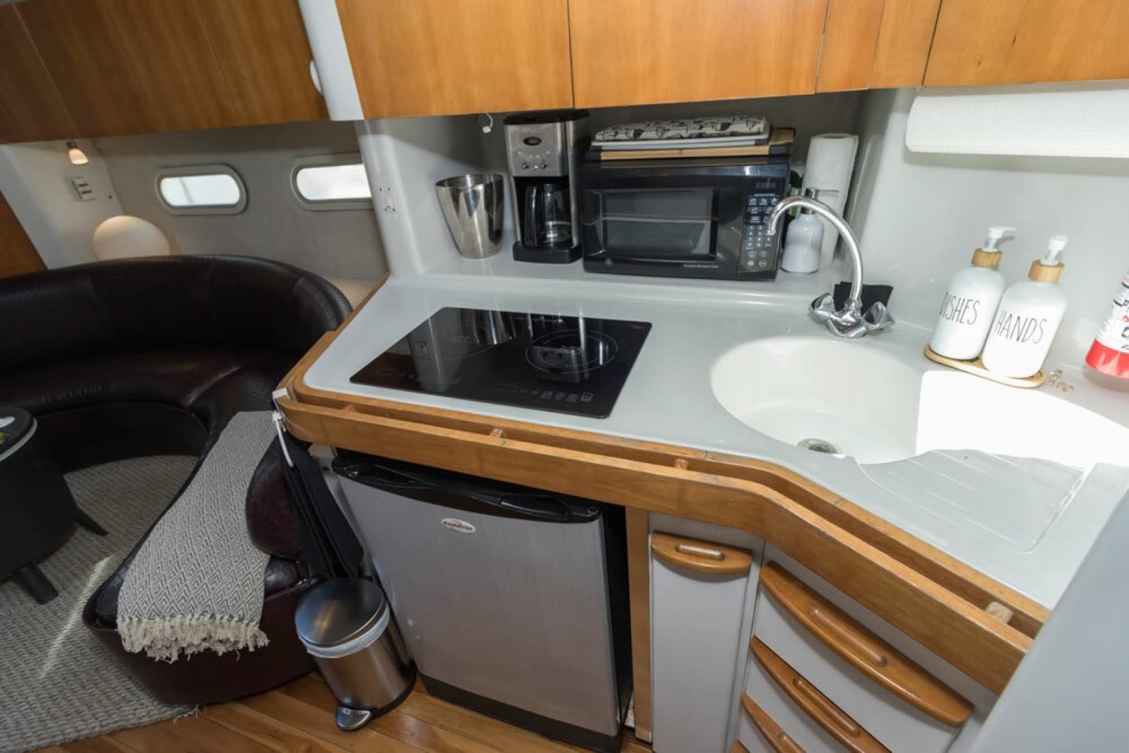1993 Chris-Craft 380 Continental
