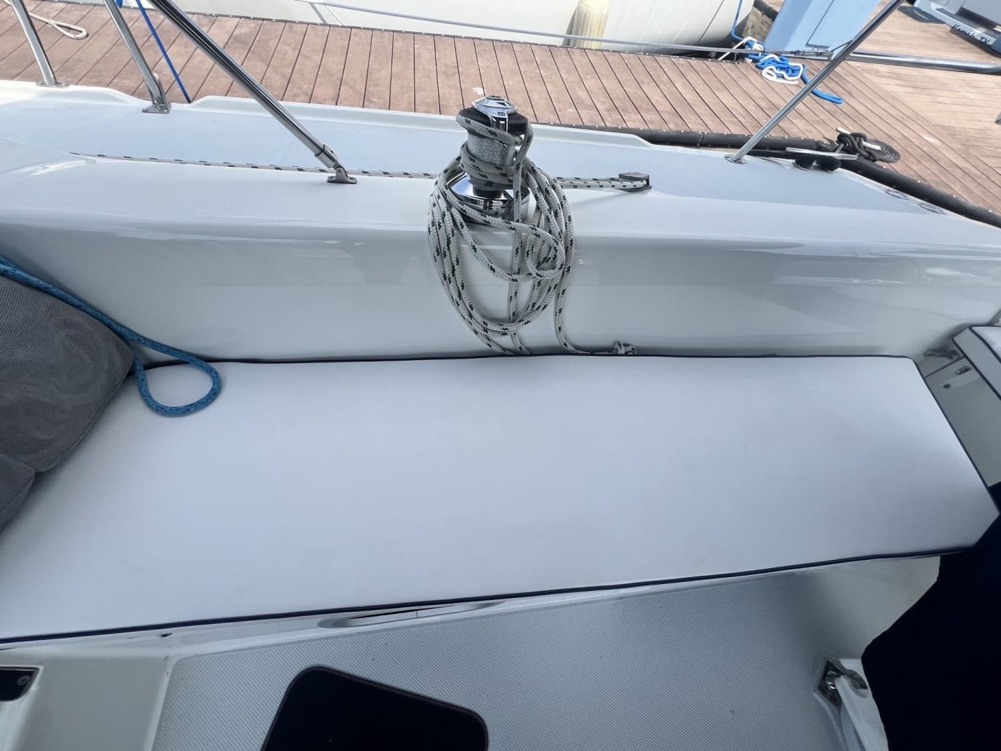 2004 Catalina 320