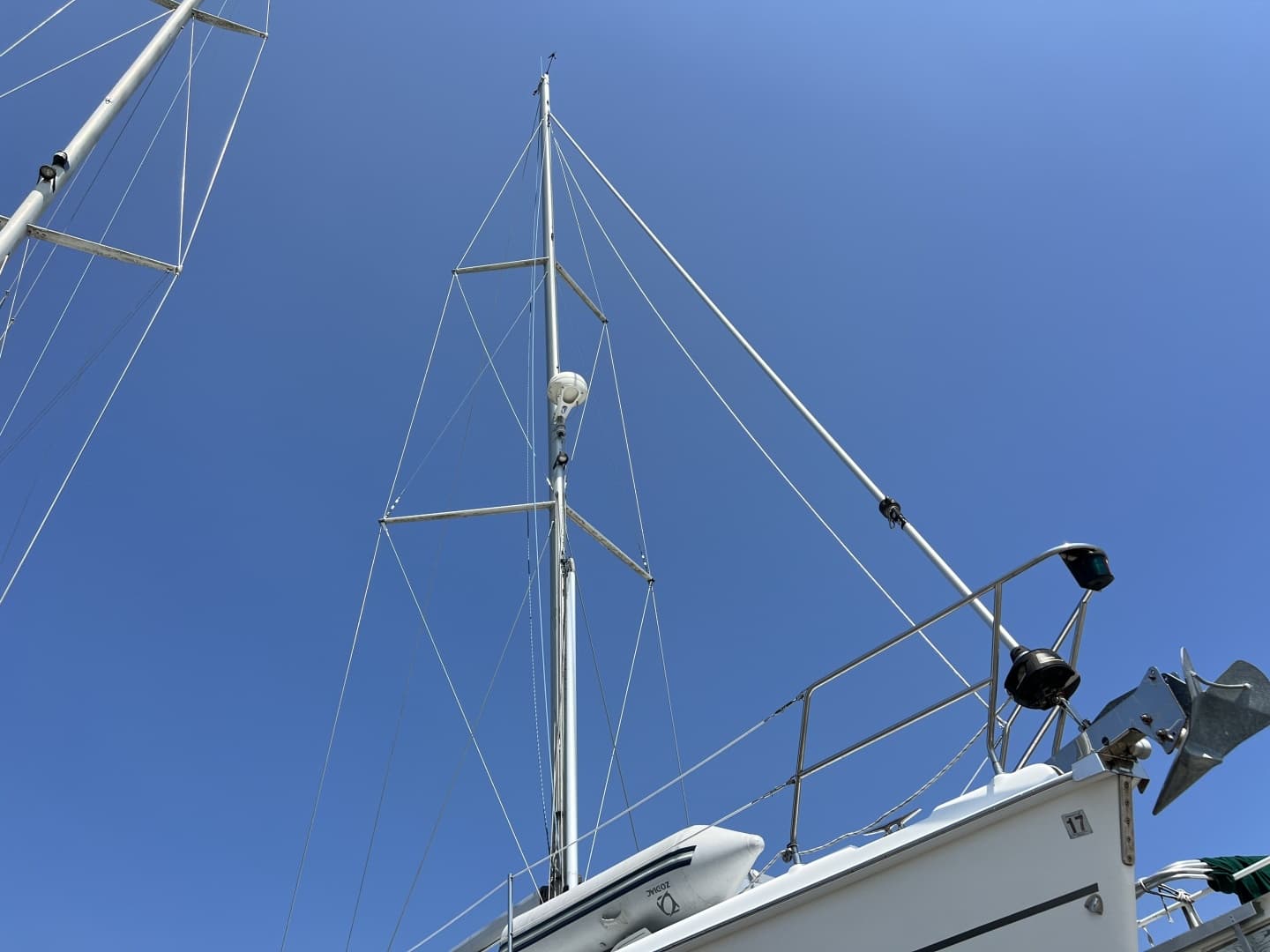 2002 Hunter 410