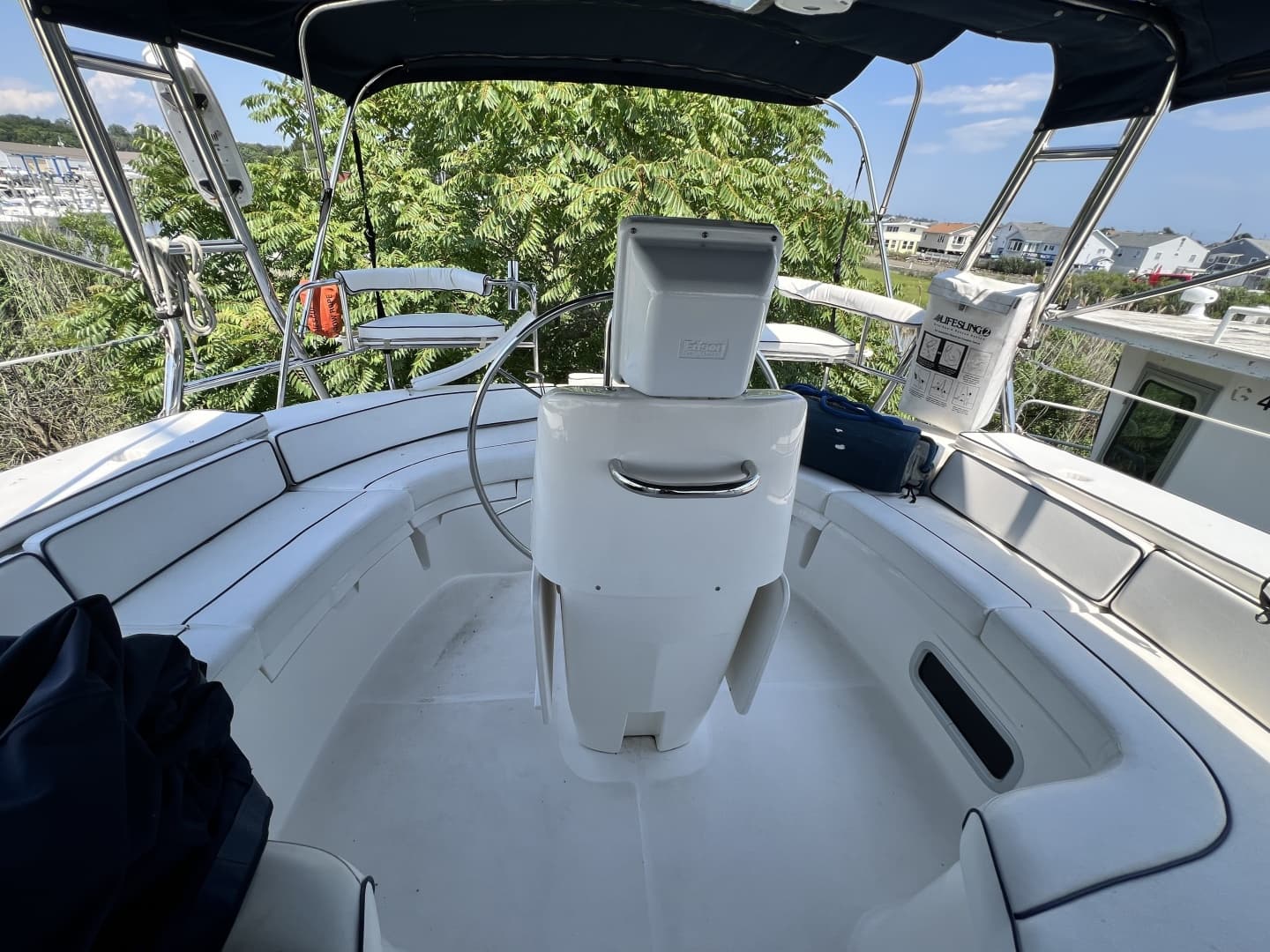 2002 Hunter 410