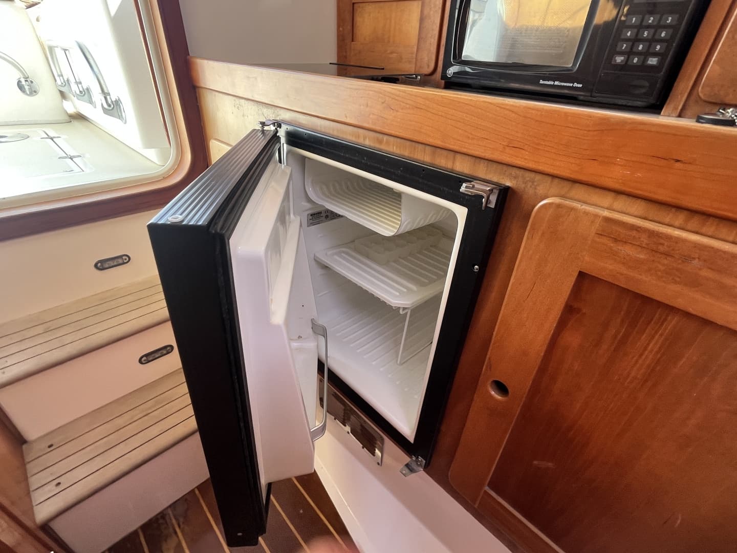 2004 Surf-Hunter Surfhunter 29