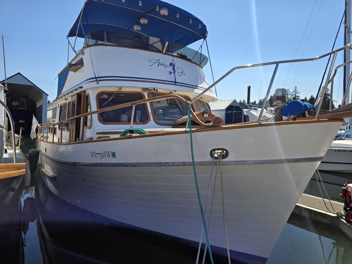 1979 Ocean Alexander 40 Double Cabin