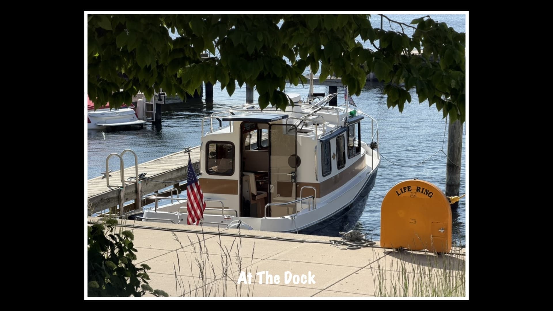 2016 Ranger Tugs R-25 SC