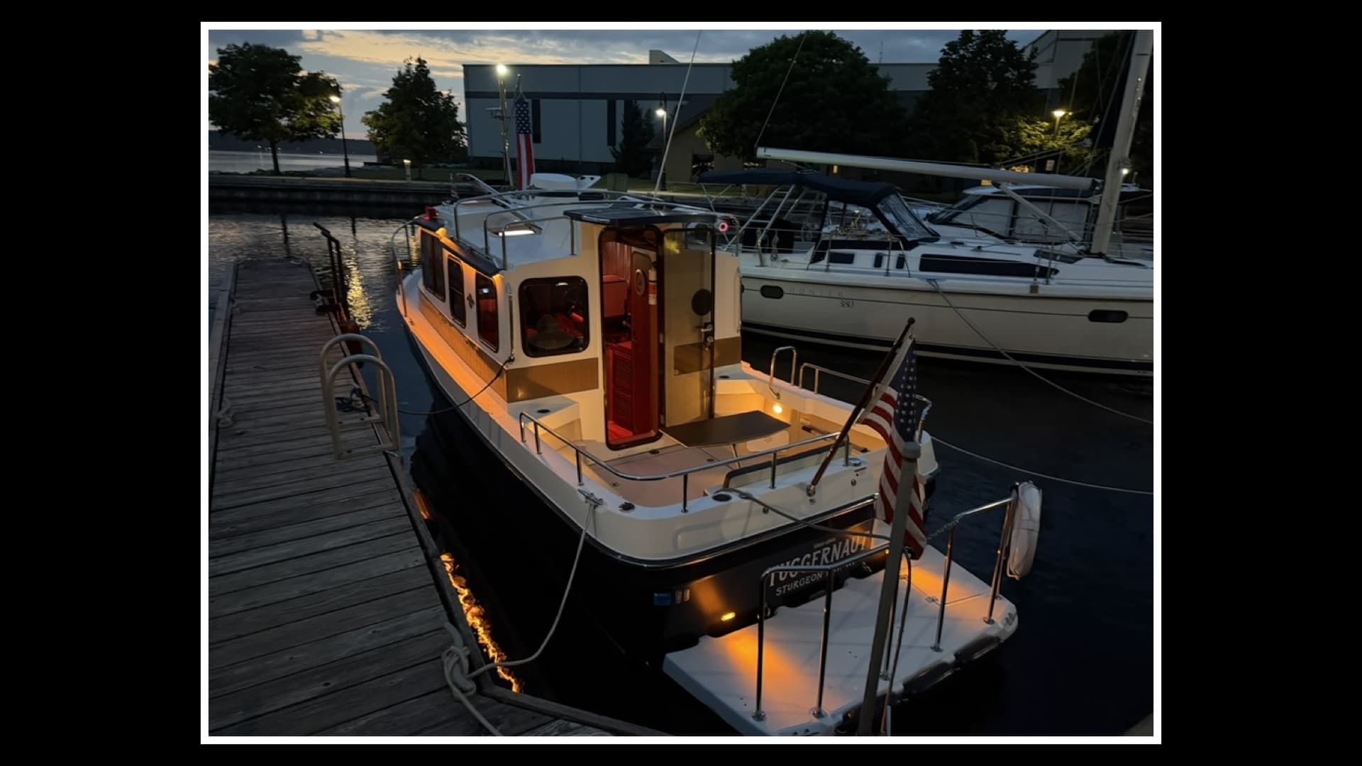 2016 Ranger Tugs R-25 SC