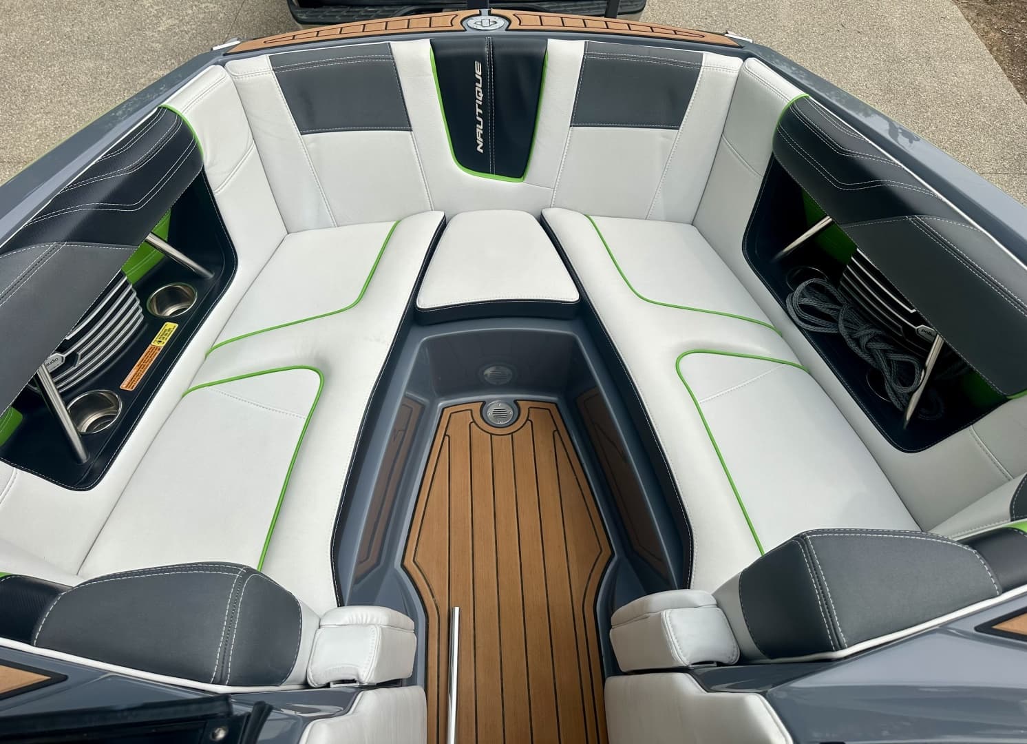 2014 Nautique 