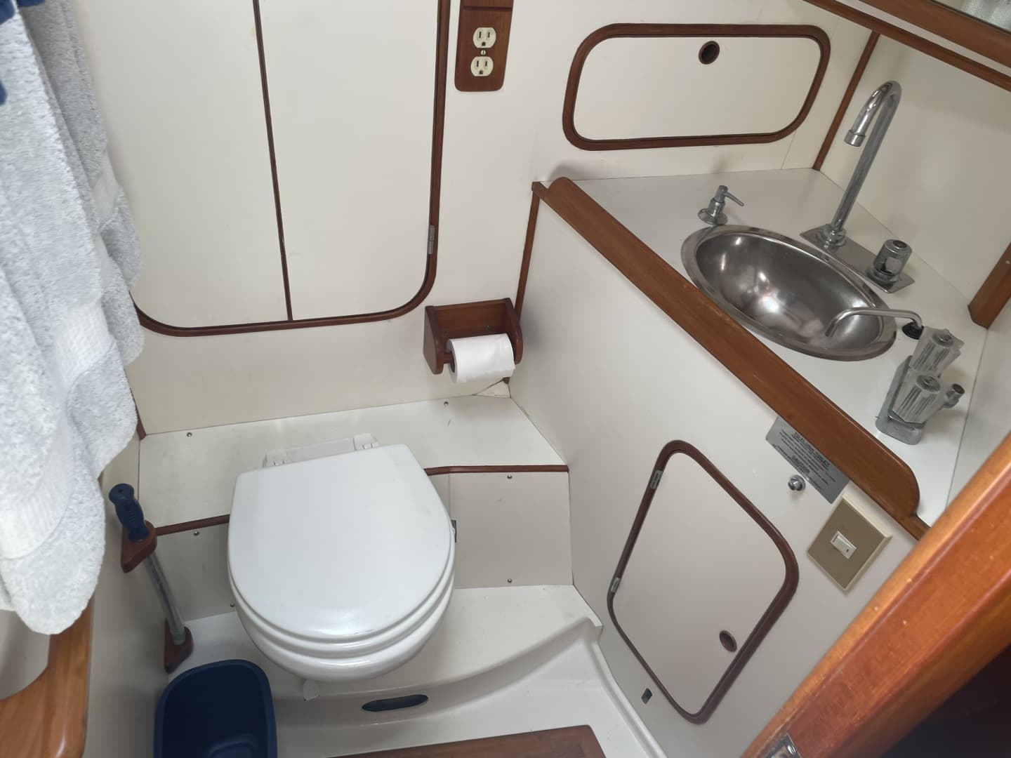 1984 Norseman 447