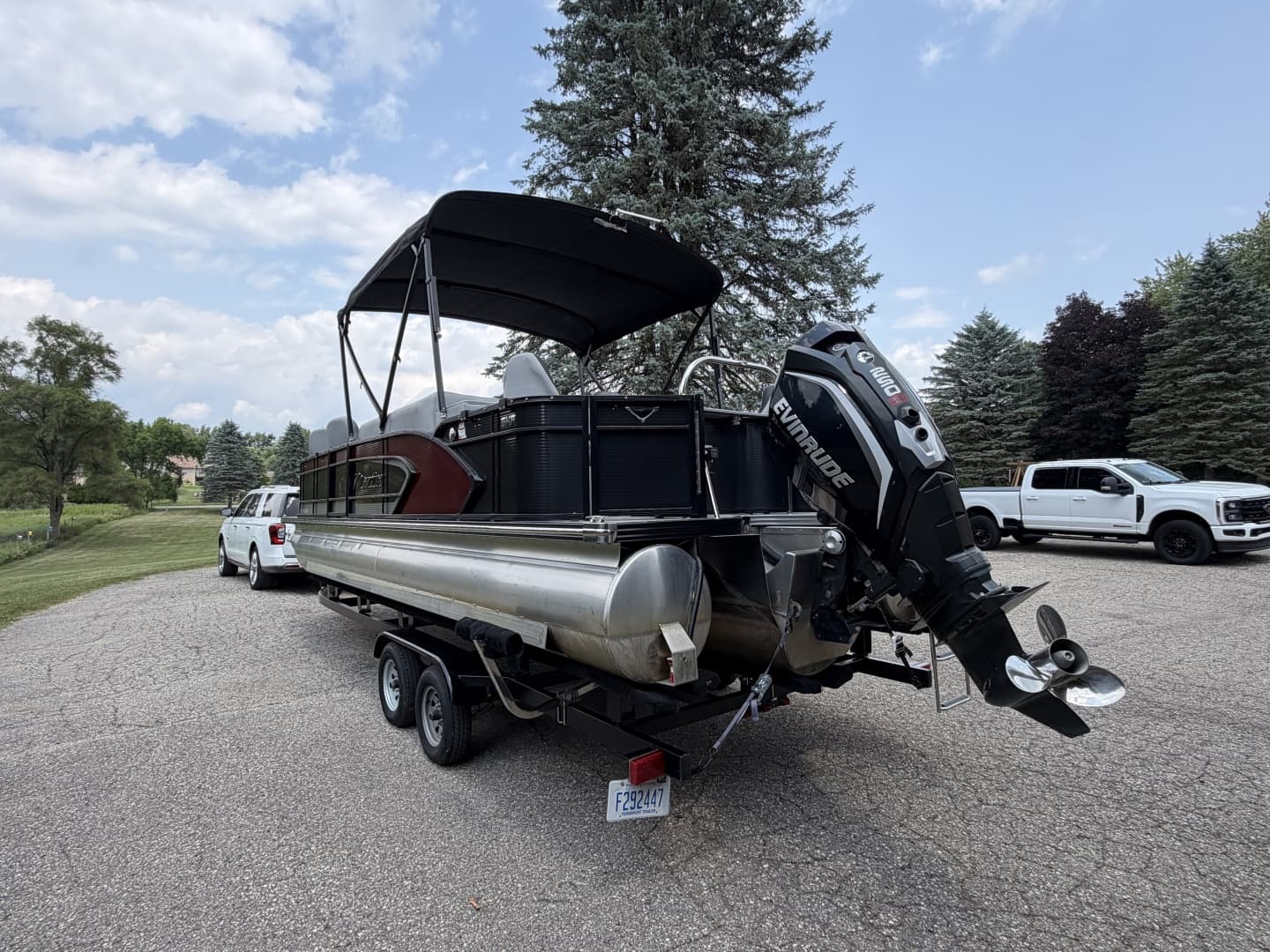 2021 Manitou Encore 24 Pro Angler SHP