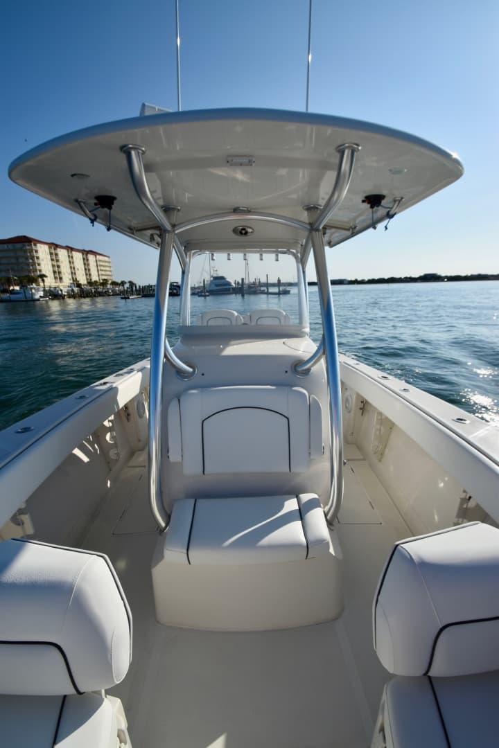 2015 Jupiter 30 Center Console