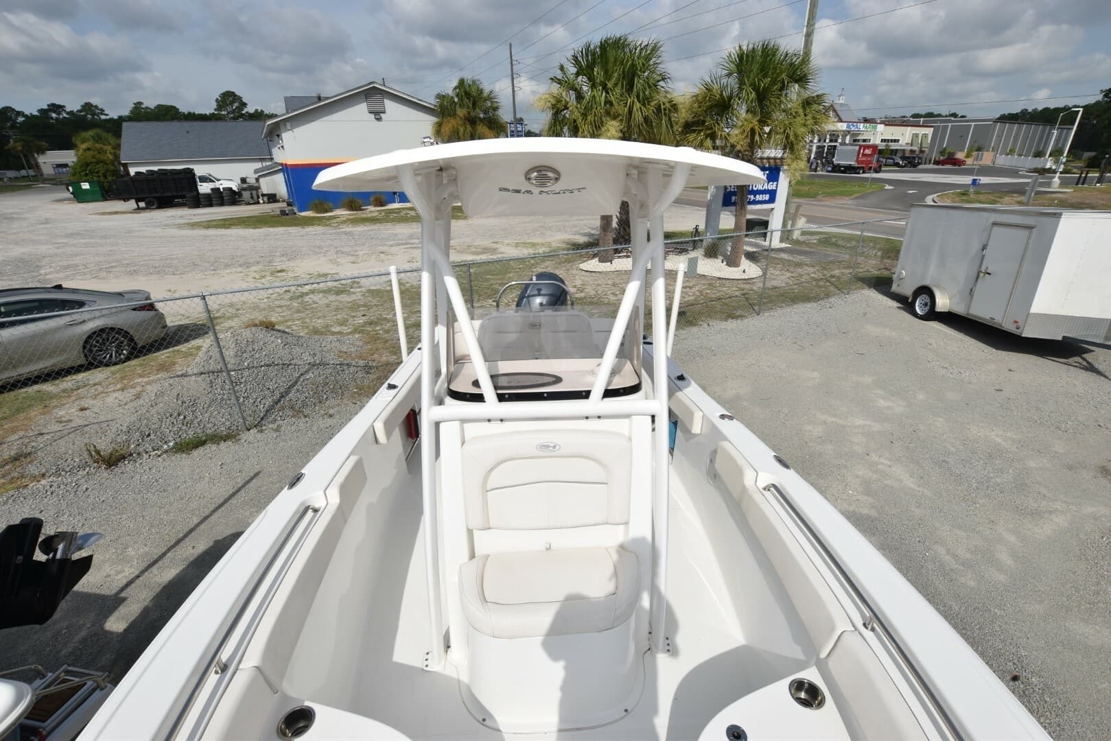 2023 Sea Hunt 