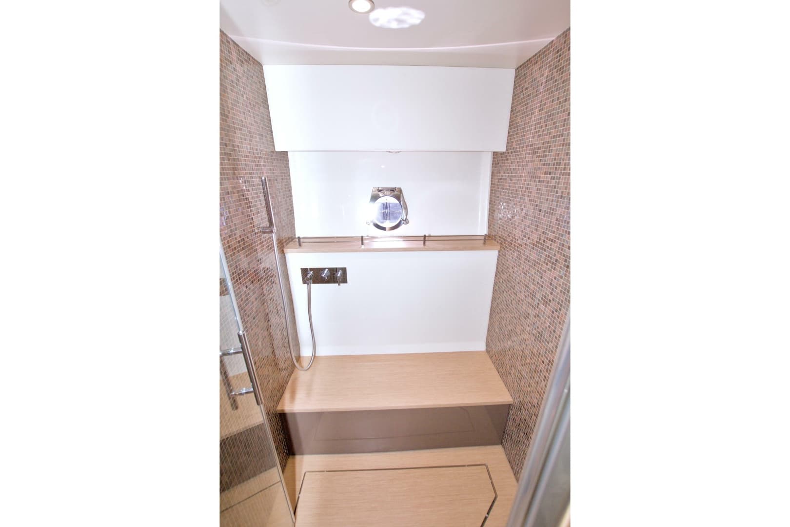 2014 Ferretti Yachts 620