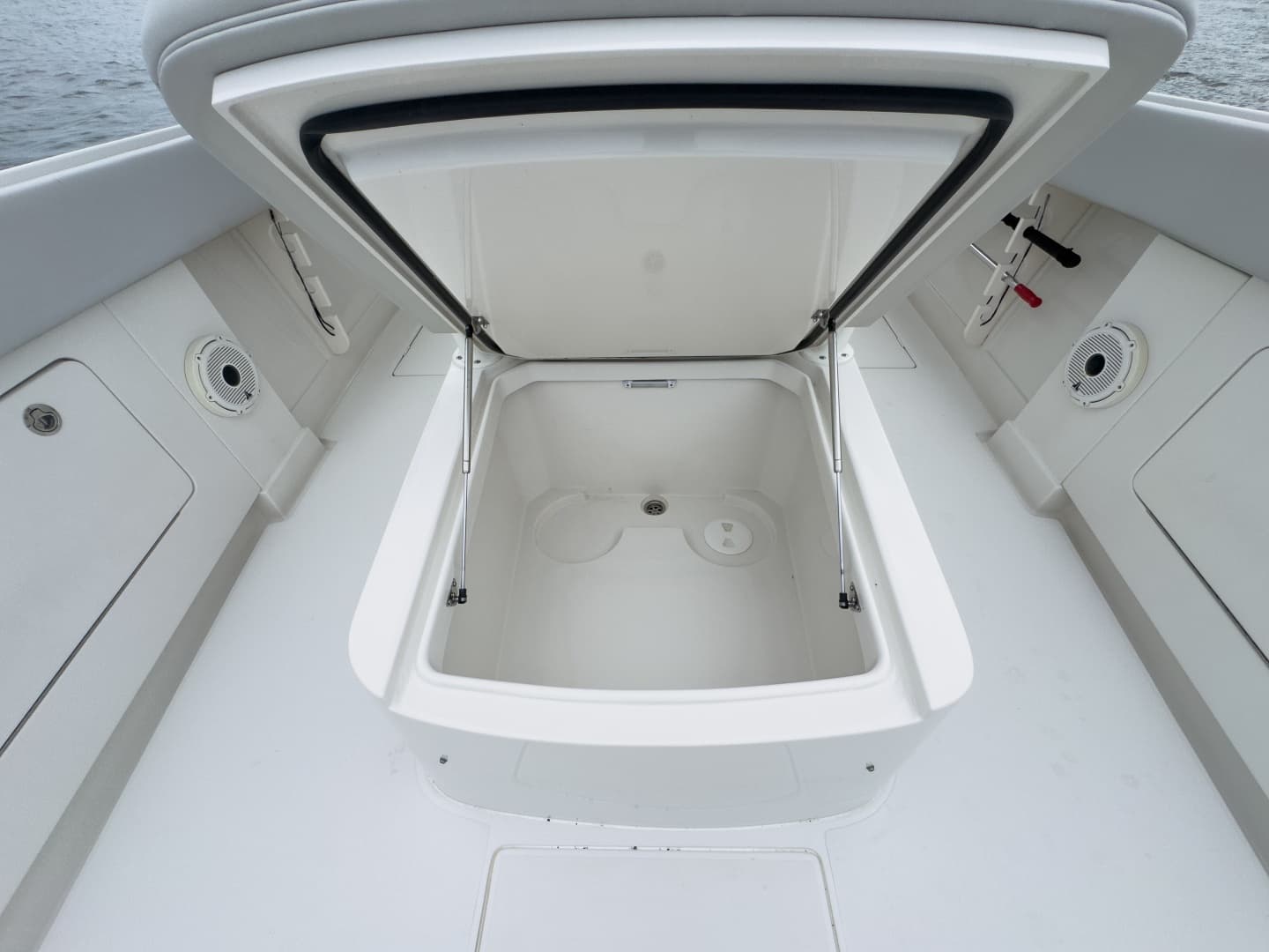 2020 Jupiter 38 HFS