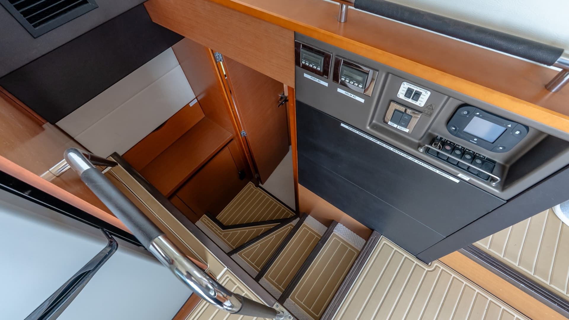 2015 Prestige 450S
