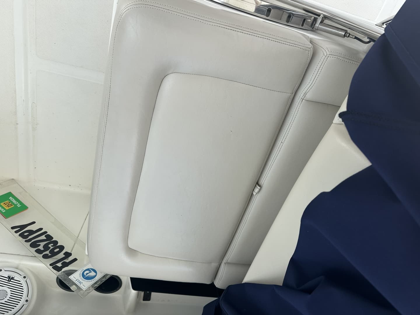2015 Boston Whaler 