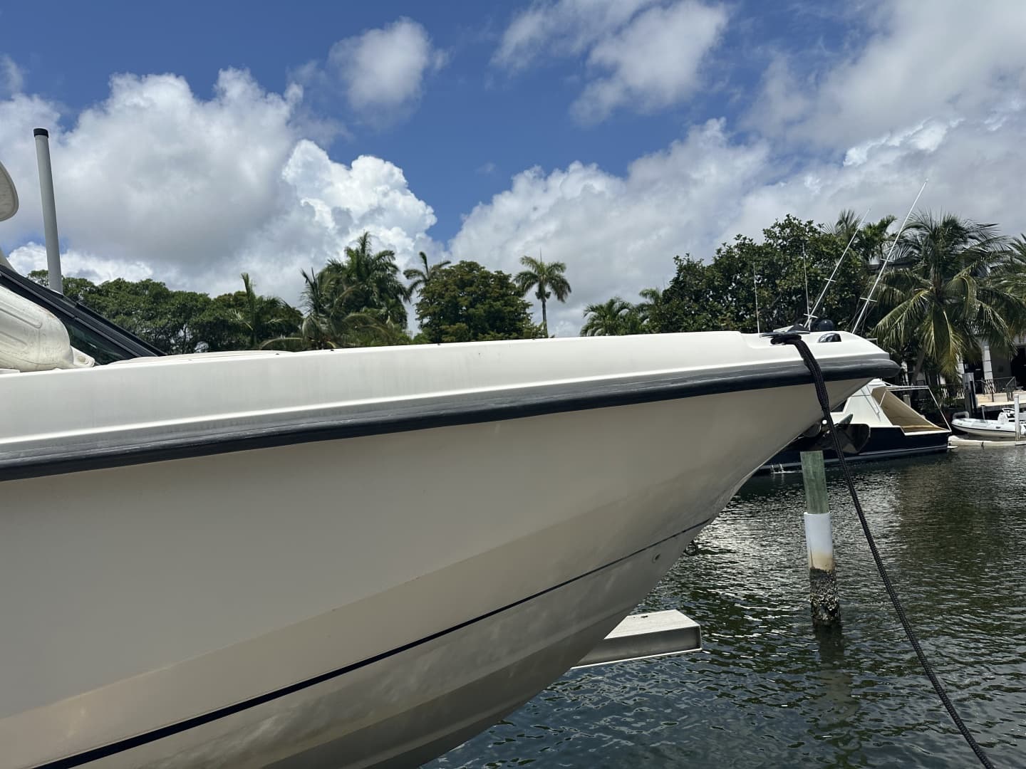2015 Boston Whaler 