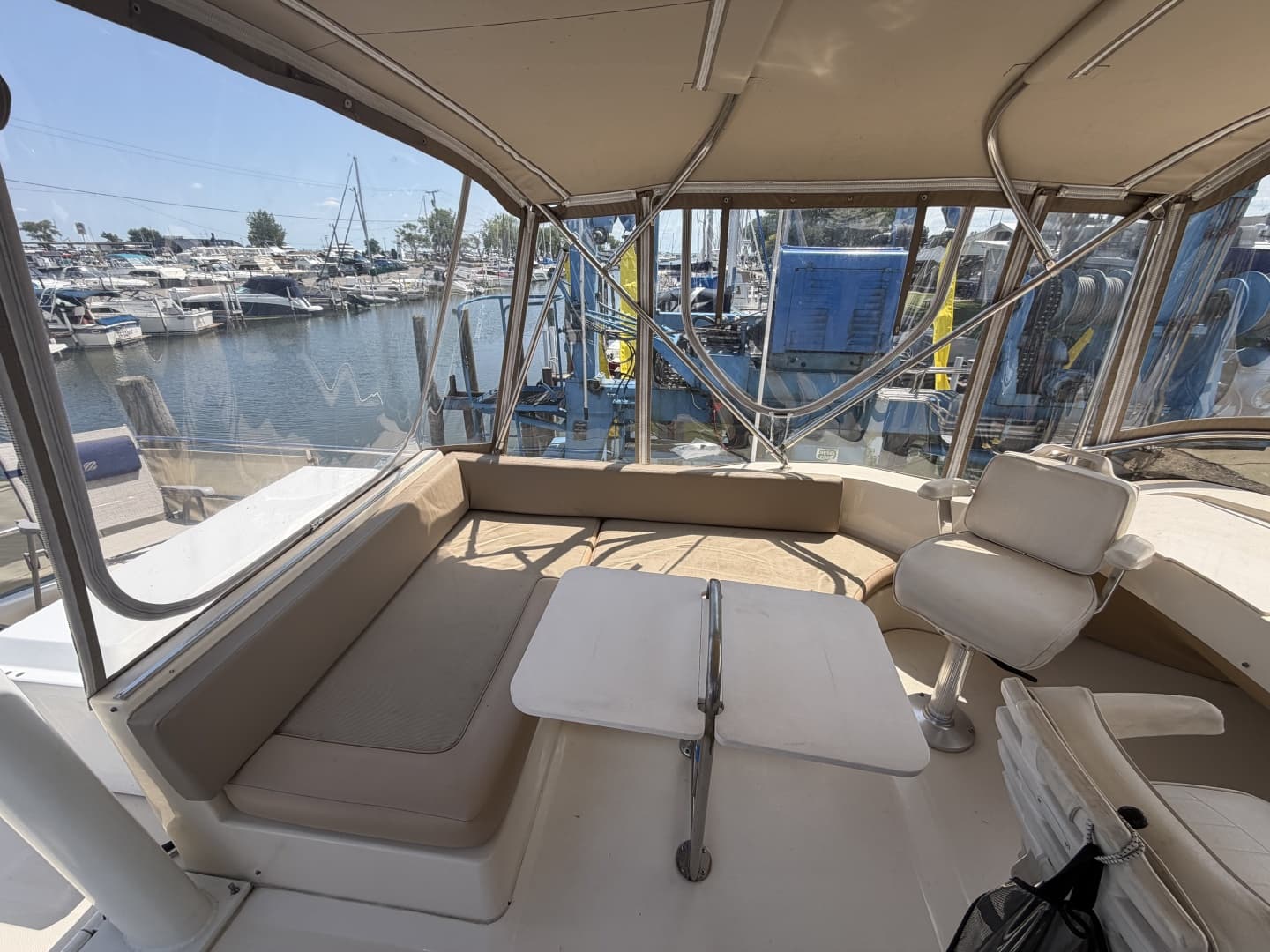 2006 Mainship 34 Trawler