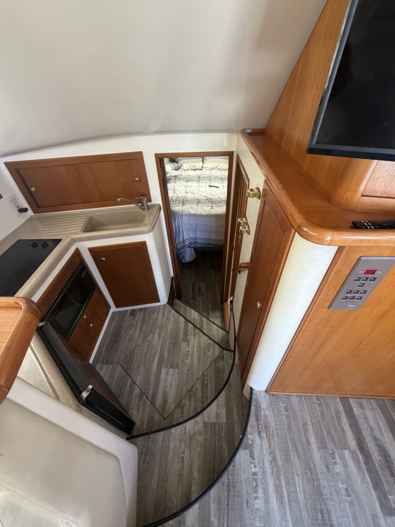 2000 Riviera 34
