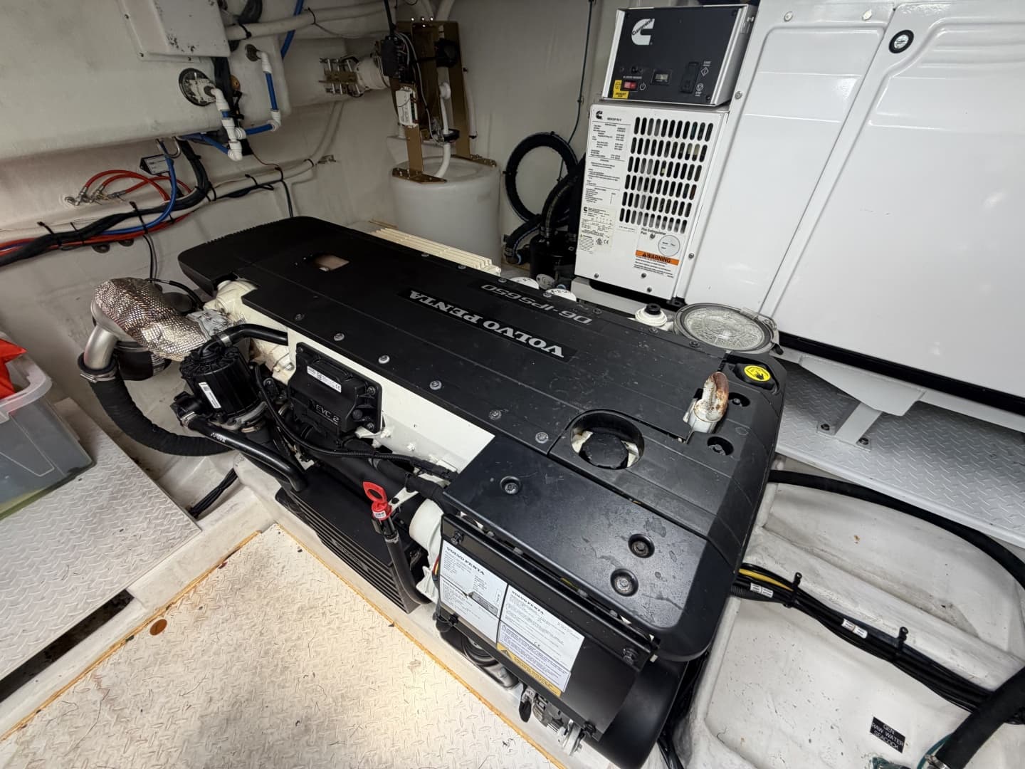 2022 Cruisers 46 Cantius
