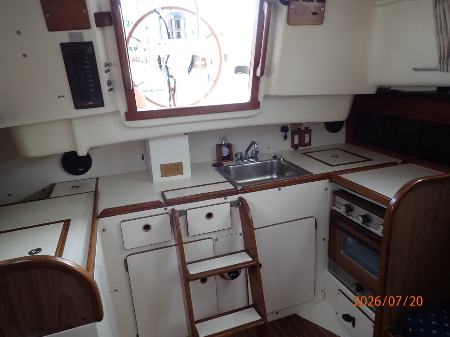 35' Pearson galley