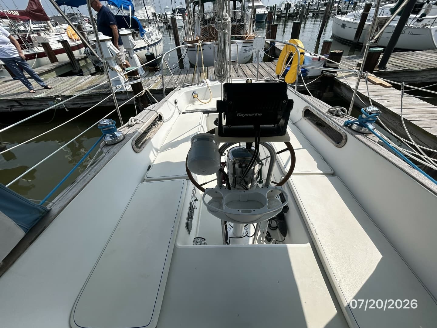 35' Pearson cockpit aft