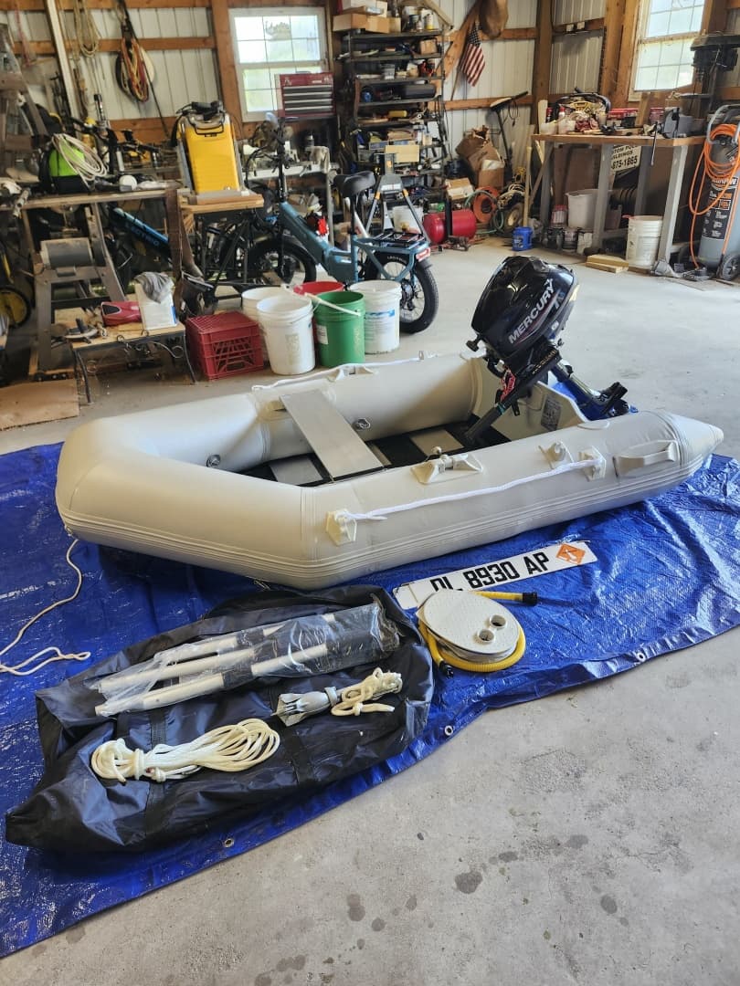 35' Pearson tender1