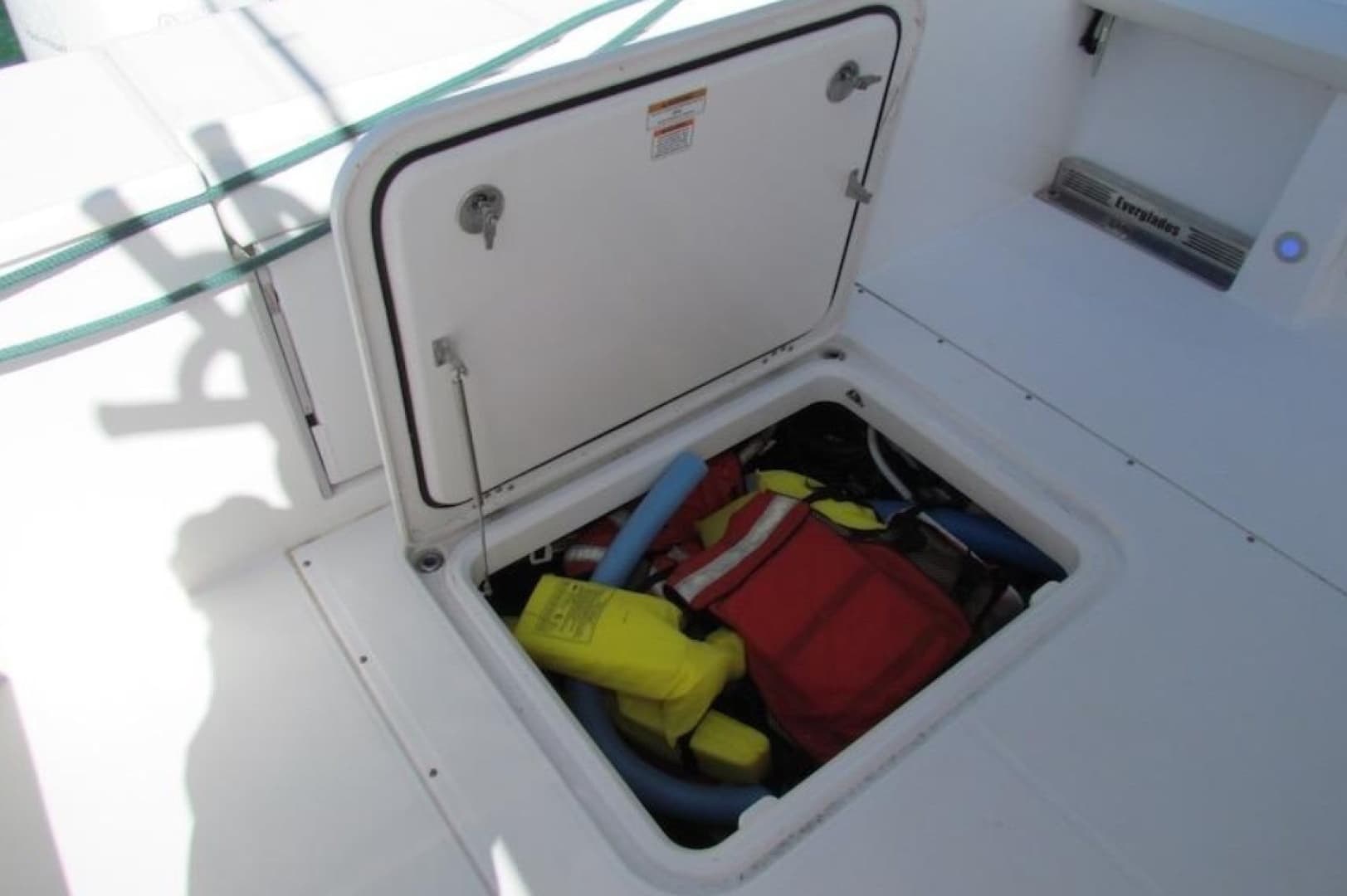 2016 Everglades 435 Center Console