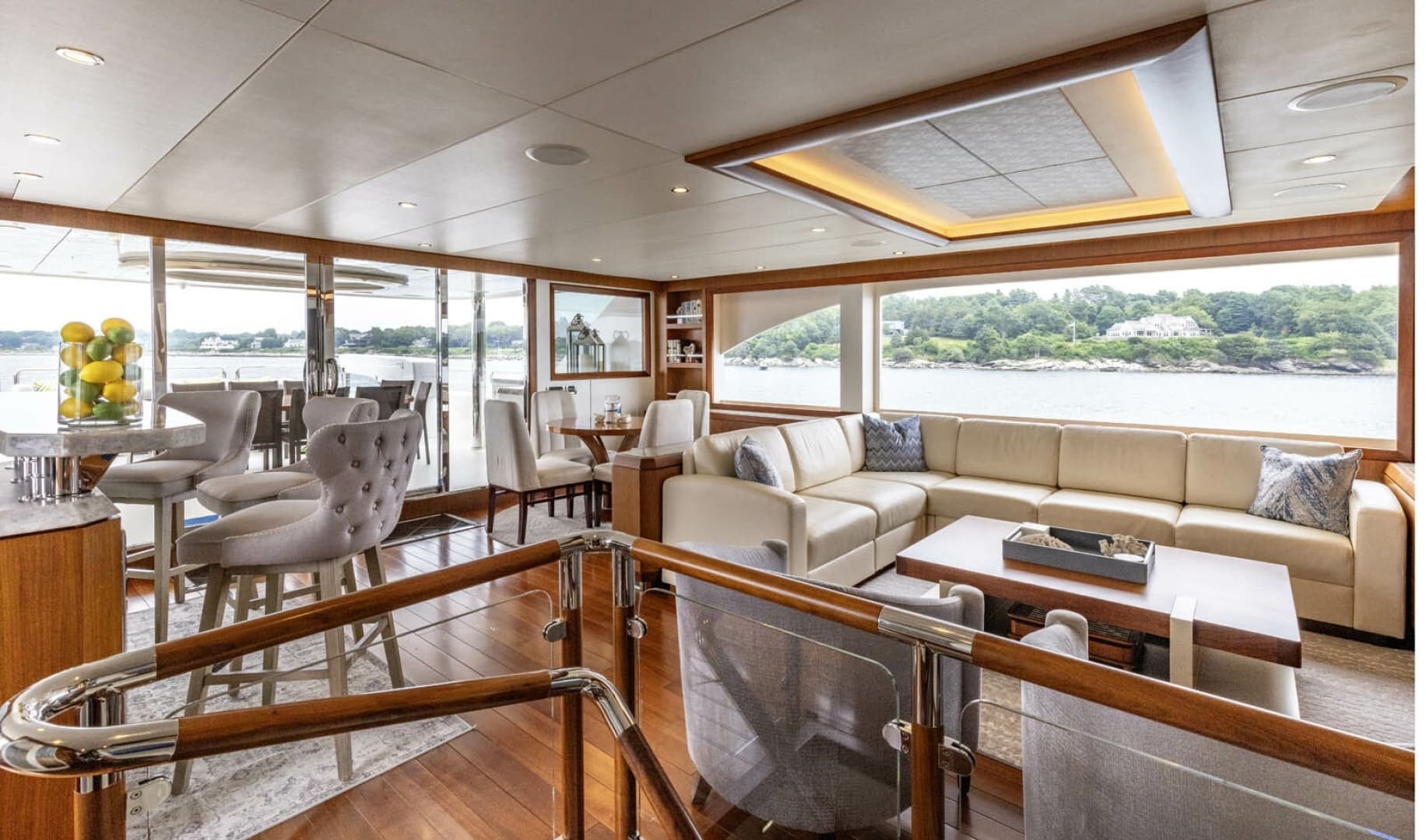 Skylounge Looking Aft