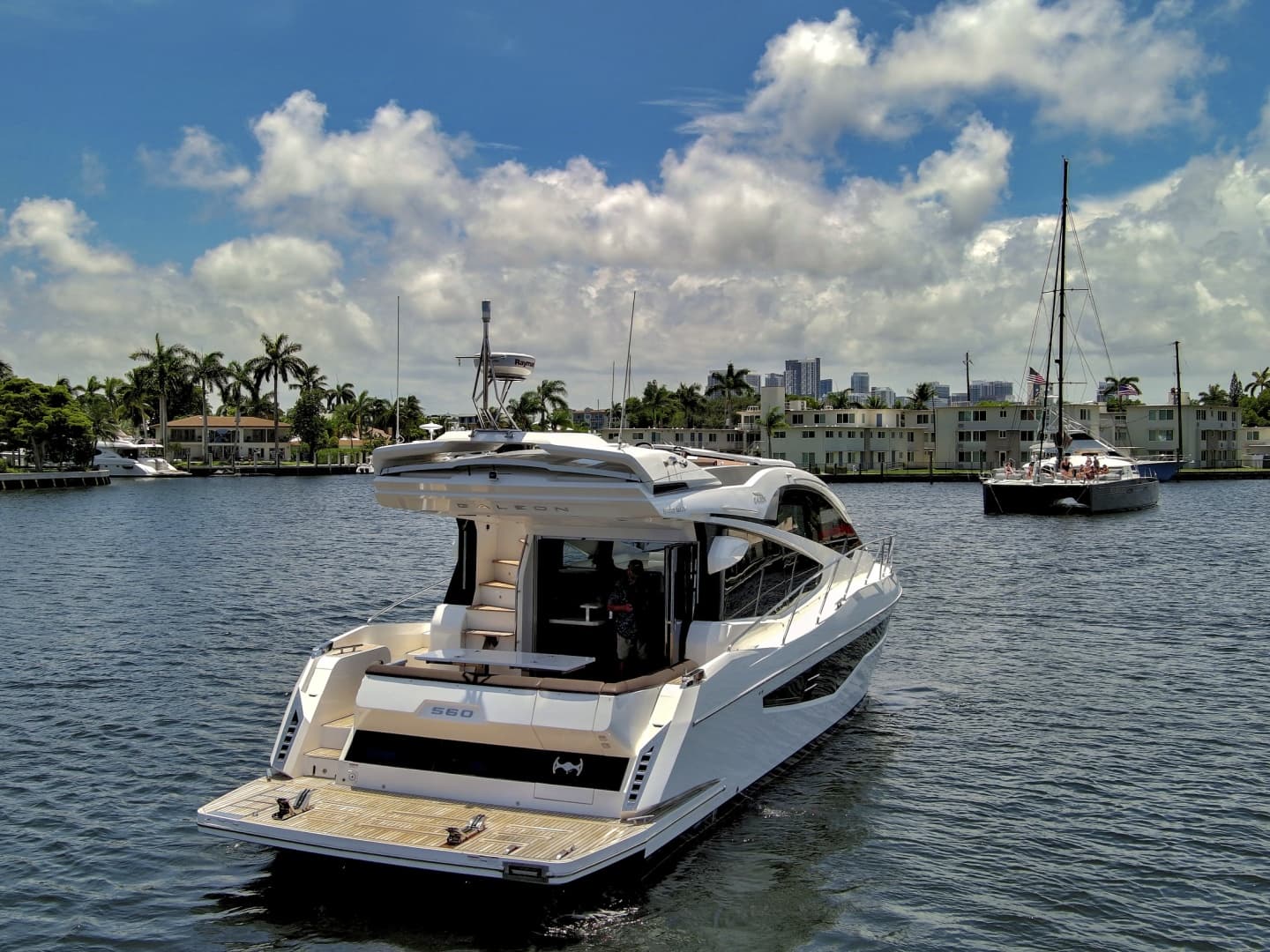 2017 Galeon Sky