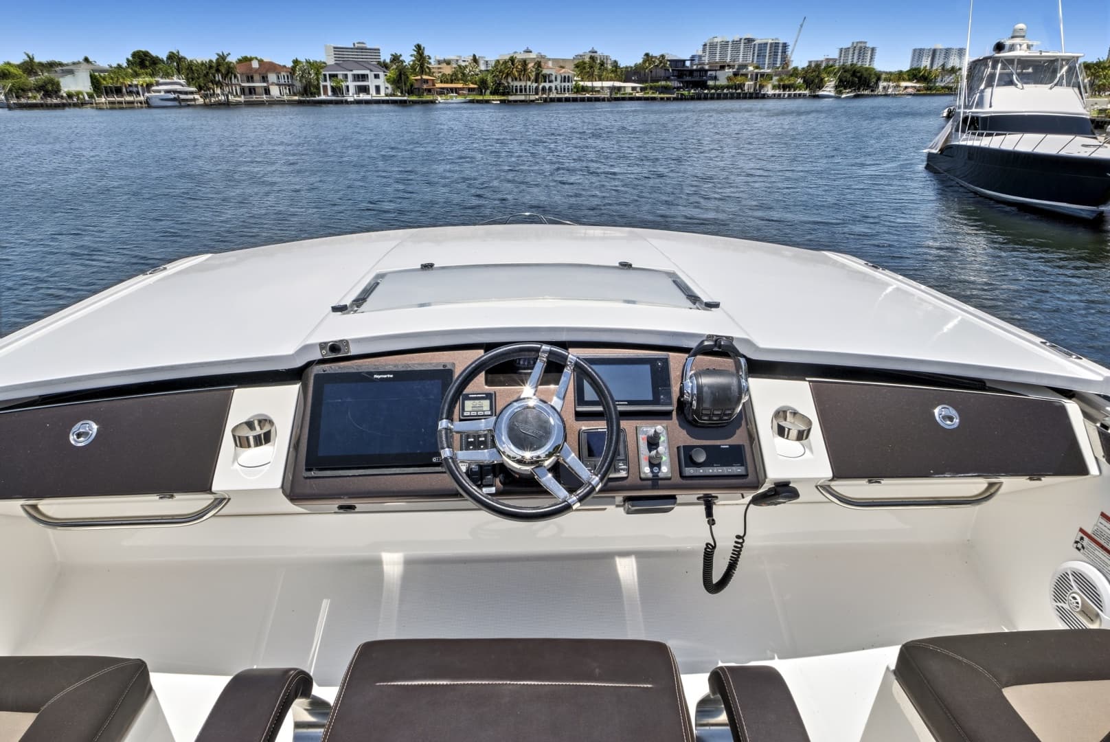 2017 Galeon Sky
