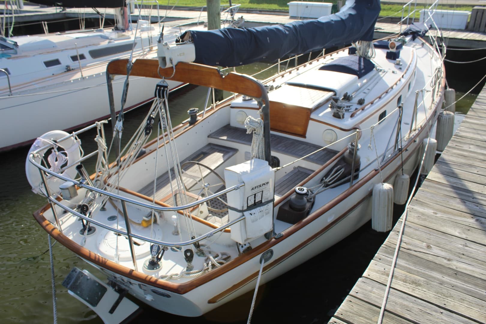 1981 Cape George 36' Cutter