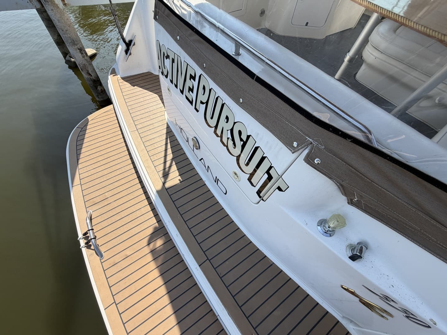 1996 Sea Ray 330 Sundancer