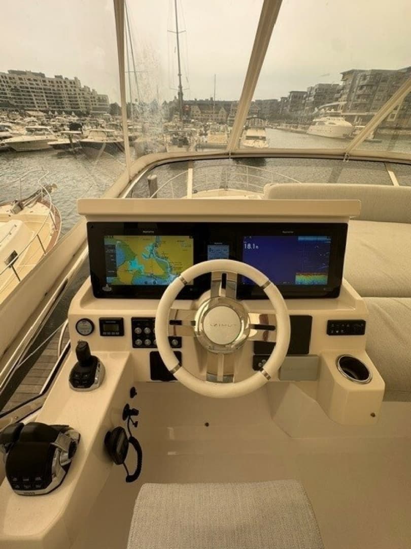 2023 Azimut 50FLY