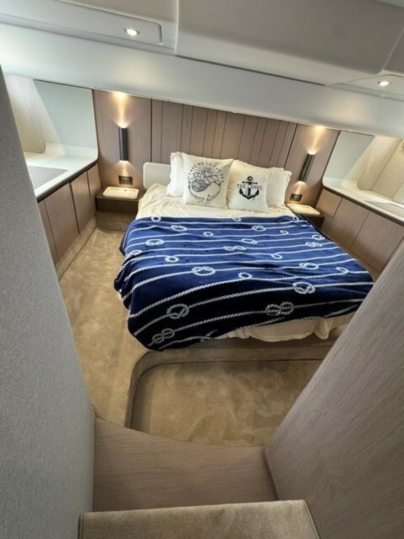 2023 Azimut 50FLY