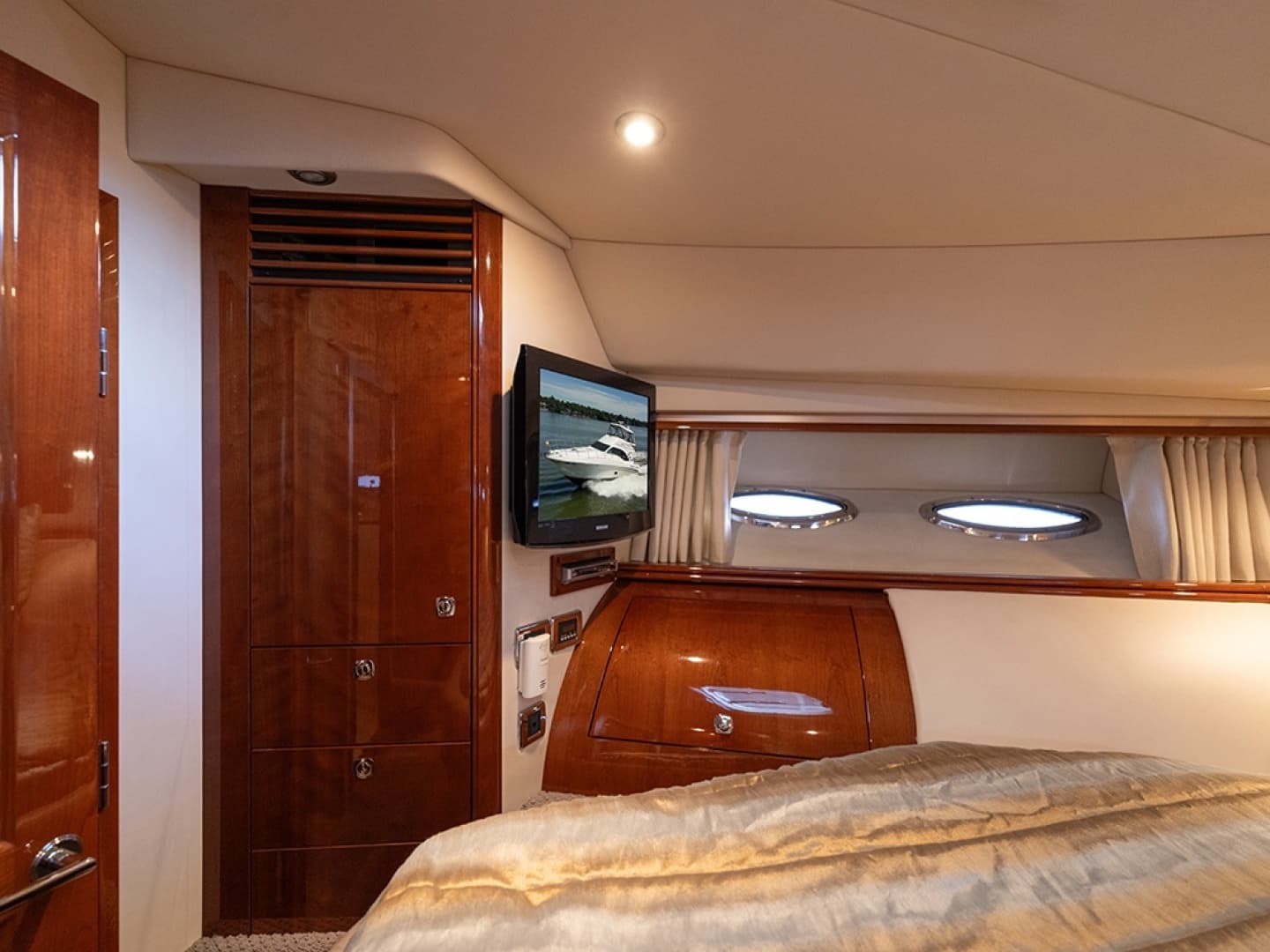 VIP stateroom entertainment center