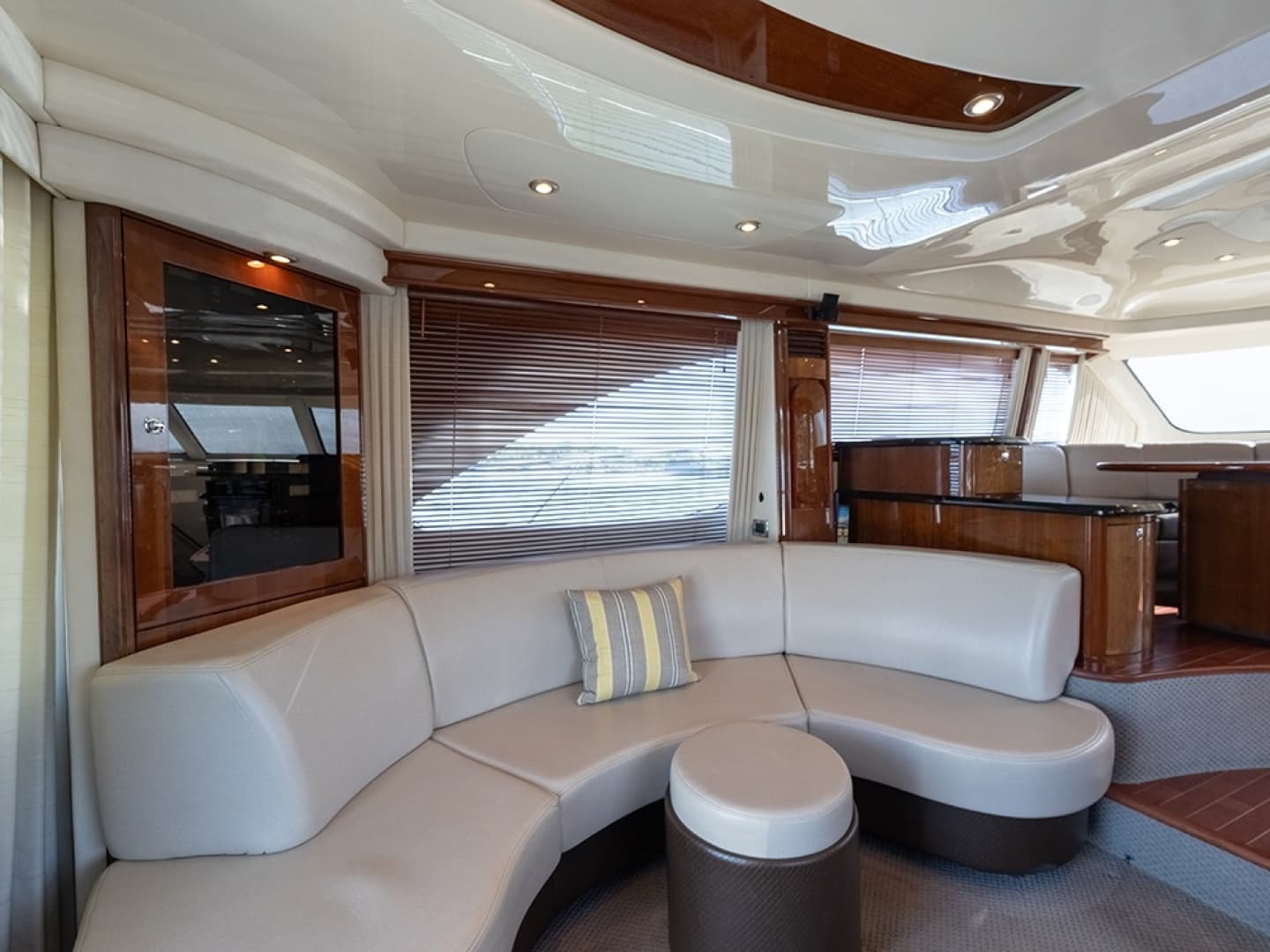 Port salon
